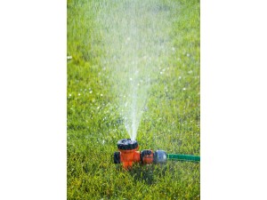 Aspersor multifunctional cu 5 diuze diferite