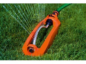 Aspersor oscilant metalic cu 18 orificii