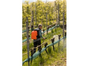 Pompa electrica tip rucsac Nebla 15 L, Li-Ion, FPM