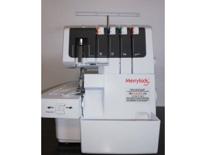 Masina de surfilat Merrylock 480